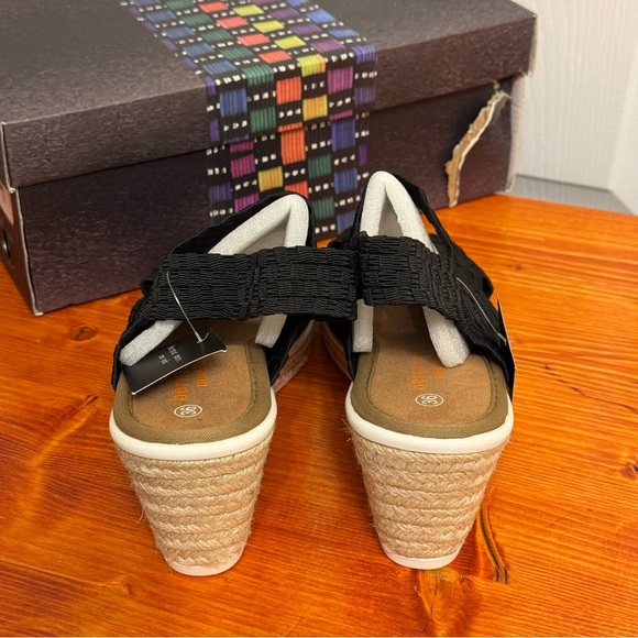 Bernie Mev Women's ESPA Buttercup black woven wedge sandals Size 36 - Picture 5 of 7